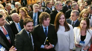 El frente judicial que desafía a Milei en plena campaña, y sus planes para Comodoro Py
