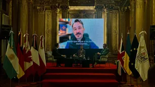 La sombra de "La Compañía" rusa: expertos advierten sobre la 'guerra híbrída' en Argentina