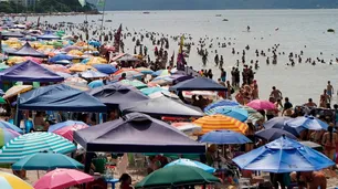 "Impuestazo" y "DNU inconstitucional": las críticas a la prórroga del Fondo Nacional del Turismo