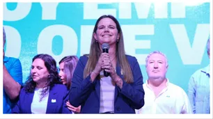 Caren Tepp: “Hay que refundar la representación democrática desde el territorio”