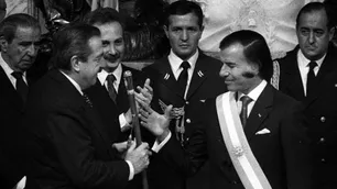 Hace 32 años, Carlos Menem iniciaba su primer gobierno: "Ésta crisis es una oportunidad"