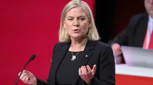 Magdalena Andersson, la primera mujer elegida premier de Suecia, duró 8 horas en el cargo