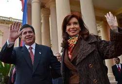 Cristina devolvió muebles y dejó su amor en Paraguay: "Hay lazos insolubles"