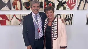 Caputo y Georgieva del FMI calificaron como "excelente" la reunión que mantuvieron en Brasil