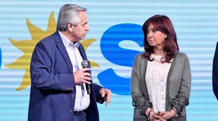 Argentina quedó al margen del mundo y sus políticos, al margen del pueblo