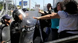 Nicaragua: Ortega detiene y silencia a periodistas críticos