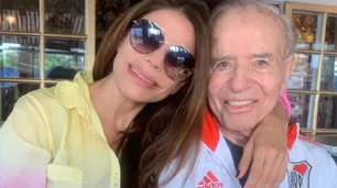 Carlos Menem permanecerá internado por al menos 48 horas