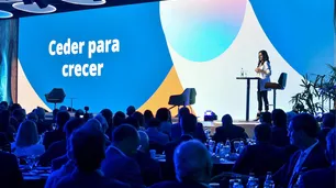 Coloquio IDEA: críticas a la grieta y empresarios que buscan que la Argentina salga a flote