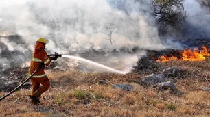 Siguen los incendios en Córdoba y se espera que en la jornada de hoy las cosas empeoren