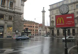 Solidaridad y escándalo: McDonald's se cruzó con el Vaticano por los pobres de San Pedro