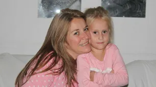 Denuncia mala praxis por la muerte de su hija de 5 años y pide justicia