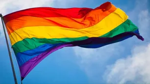 Prohíben en Irak hablar de "homosexualidad" a periodistas: deberán decir "desviación sexual"