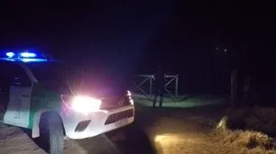Hallan muertos a un policía y su hijo de dos años: investigan un crimen seguido de suicidio
