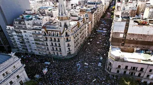 El Gobierno, imperturbable ante una marcha universitaria masiva
