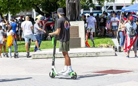 Nuevo peligro en Miami en pleno huracán: que los scooters vuelen como proyectiles