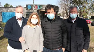 Facundo Manes comenzó la campaña con una foto con Monzó y De la Torre
