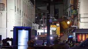 Un funicular turístico descarriló en Lisboa: al menos 15 muertos y más de 20 heridos