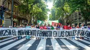 Movimientos feministas marcharon en el Día Mundial contra la Violencia de Género: "La lucha es ahora"
