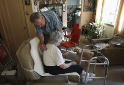 El 21% de los mayores de 60 años es pobre y sufre carencias en alimentación y salud
