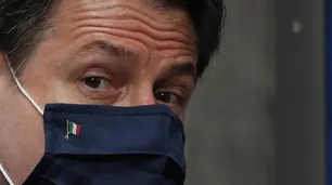 Acuerdos con la Unión Europea refuerzan la imagen del premier italiano