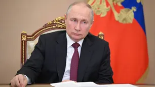 El gobierno de Vladimir Putin acusó a Estados Unidos de echar "leña al fuego" por autorizar ataques de Ucrania a Rusia