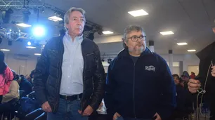 Alerta exportadora: por la reforma laboral y Ganancias, aceiteros evalúan una huelga nacional