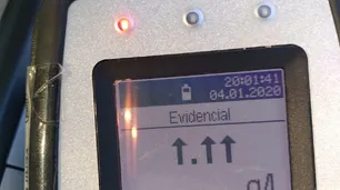 Imprudencia al volante: estaba tan borracho que superó el límite del alcoholímetro y el aparato le dio "error"