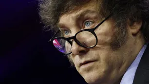 Nueva encuesta: la imagen de Javier Milei se desploma y solo resiste su núcleo duro