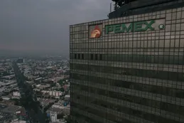Incendios causan revés en plan de Pemex para frenar exportaciones
