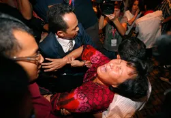 La angustia de los familiares de los pasajeros del vuelo de Malaysia Airlines
