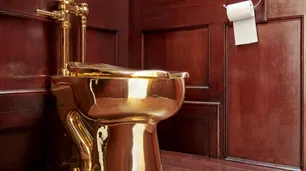 Robaron un inodoro de oro del palacio donde nació Winston Churchill