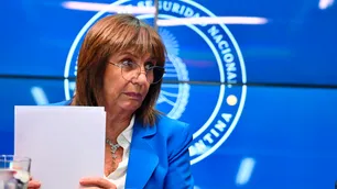 Plan 90/10, el programa que impulsa Bullrich para reducir la tasa de homicidios en diez municipios peligrosos