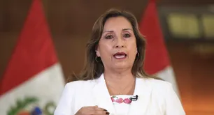 Joyas de 500 mil dólares, pulsera Cartier y relojes de alta gama: la presidente de Perú declaró más de cinco horas por la causa "Rolexgate"