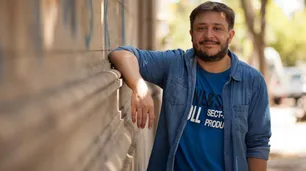 Hernán Casciari: "Los profesores se sienten muy aislados y desprotegidos por las minorías puritanas"