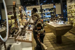 Natura ya tiene apoyo bancario para comprar Avon