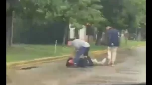 Brutal golpiza a un joven a la salida de un boliche: lo dejaron inconsciente y le robaron