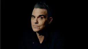 "Vodka, cocaína y cualquier cosa que pudiera conseguir": Robbie Williams reveló que sus adicciones dejaron secuelas