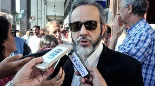 Eduardo López: "Ni Sarmiento ni Roca dijeron que la educación es un servicio, sólo lo piensa Milei"