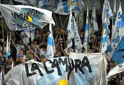 Granados ascendió a un policía que había participado en la represión a La Cámpora
