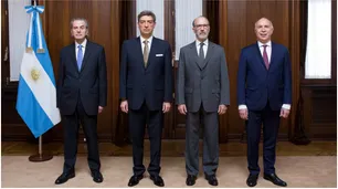Primera foto de la Corte Suprema sin Elena Highton de Nolasco y vuelta de los acuerdos presenciales