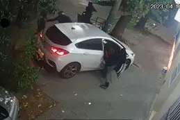 Violento robo motochorro en Villa Luzuriaga: detuvieron a dos adolescentes
