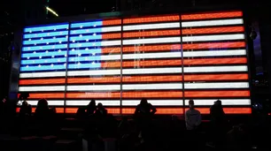 Elecciones en Estados Unidos: pizza, marihuana y Fox News, los primeros ganadores