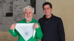 De Pedro se reunió con Almodóvar y víctimas del franquismo para impulsar "la memoria colectiva del pueblo español"