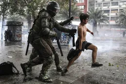 A un año del estallido en Chile, Amnistía denuncia graves violaciones a los DDHH