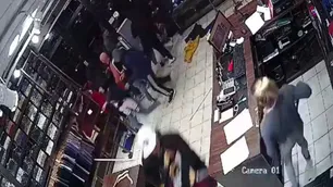 Sigue la tensión por los saqueos y los ataques a comercios