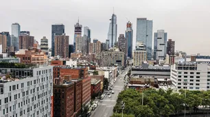 Los precios de viviendas en Manhattan bajan a menos de US$1 millón