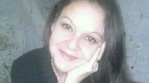 Identificaron a la mujer que apareció envuelta en sábanas en Isidro Casanova