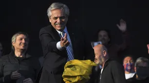 Alberto Fernández: "Mientras ellos sonríen y brindan en Miami, yo sigo peleando con el FMI"