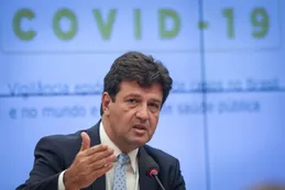 El Ministro de Salud Brasil no renunciará tras las críticas de Jair Bolsonaro