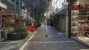 Cómo trabajarán los comercios en los feriados de junio y por el día del padre